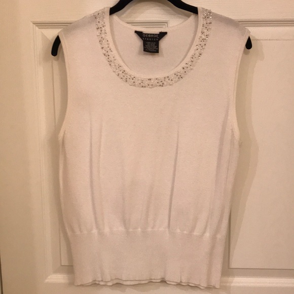 Women’s white sleeveless top - Picture 1 of 4